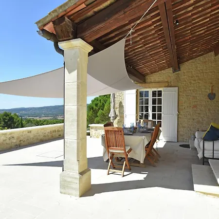 Villa Celebrity Style In Roussillon With Private Pool And Garden With Views *