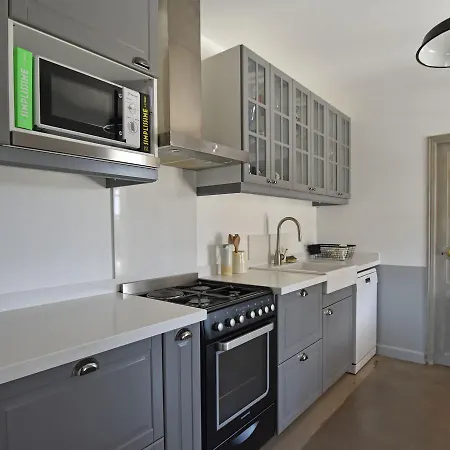 Celebrity Style In Roussillon With Private Pool And Garden With Views